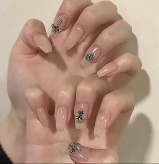 ネイル EE.Nail所属・FuFu.Nail 2️⃣番のネイルデザイン