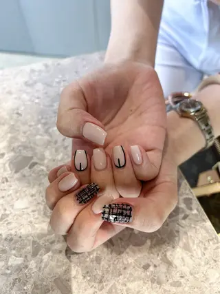 ネイル 🤍Earth笛吹 𝑴𝒂𝒏𝒂🤍のネイルデザイン