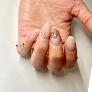 ネイル アンドエム ＆Ｍのネイルデザイン