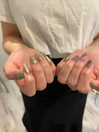 ネイル une／YUKINA 🫧大人nuanceのネイルデザイン