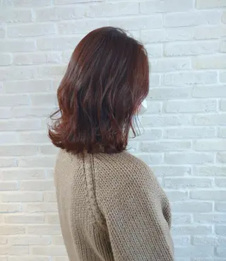 ミディアム カラー little×PORTO 元町所属・Topstylist ゆきこのヘアスタイル