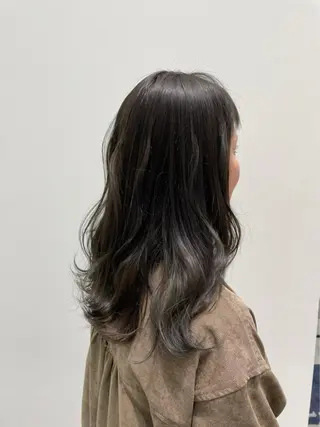セミロング カラー 中村 優太のヘアスタイル