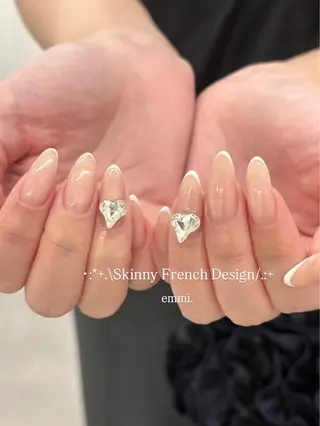 ネイル GO TODAY SHAiRE SALON 表参道colore店所属・emmi nailのネイルデザイン