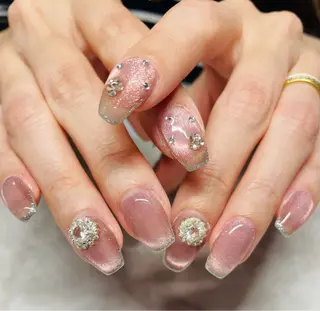 ネイル Odon Beauty  nail  salon所属・ソコ ソコのネイルデザイン