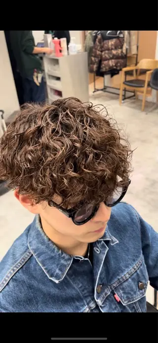 ショート パーマ メンズ 波巻きスパイラル🌀 新潟/万代/山下優のヘアスタイル