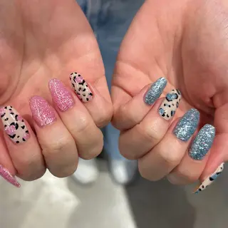 ネイル YURIN 𓈒ㅤׂ 𝜗𝜚のネイルデザイン