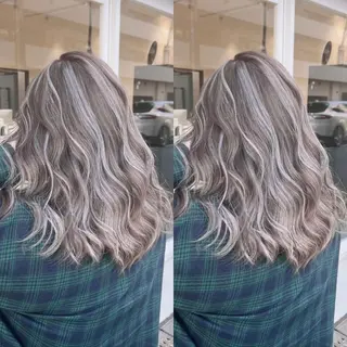 ロング カラー オフホワイトアンドなんば所属・福西 洋斗のヘアスタイル