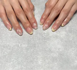 ネイル Nail&まつげエクステSalon Cure所属・岡本 奈央子のネイルデザイン