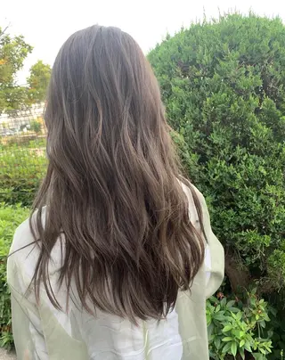 カラー storiiz所属・本田大輝top designerのヘアスタイル