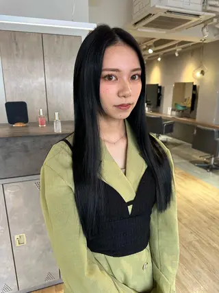 ロング カラー 美髪・シールエクステ ホソタニリョウコのヘアスタイル