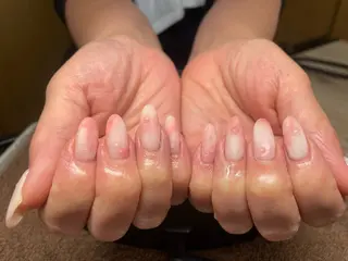 ネイル M. KOTOMIのネイルデザイン