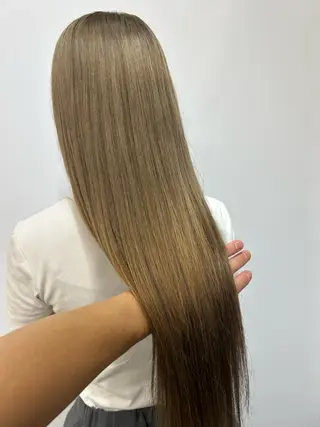 ロング カラー alpha. カラーエクステ下妻のヘアスタイル
