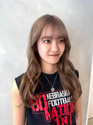 ロング カラー デザインカラー/パー マ🦖外岡咲希🦖のヘアスタイル