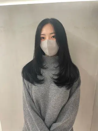 セミロング カラー 🐺ウルフ/レイヤー カット/高嶋湧大のヘアスタイル