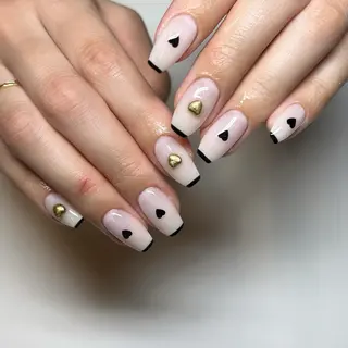 ネイル neroli スタッフのネイルデザイン