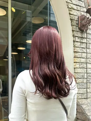 カラー Hip's eyes meiのヘアスタイル