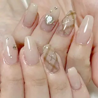 ネイル fein. miku🎀🍼のネイルデザイン