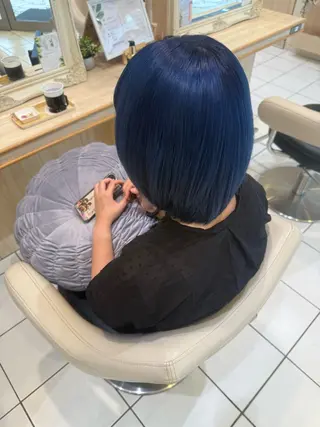 ショート 🫐暗髪ツヤカラー/ モテ髪/小林🫐のヘアスタイル