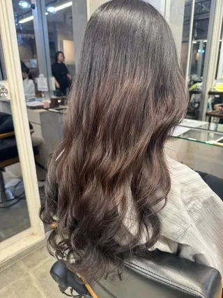 ロング CHARA Chalone池袋店所属・髪質改善池袋𓊆石原 大士𓊇ダブルカラーのヘアスタイル