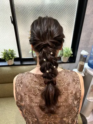 ロング ヘアアレンジ 飯塚 沙衣のヘアスタイル