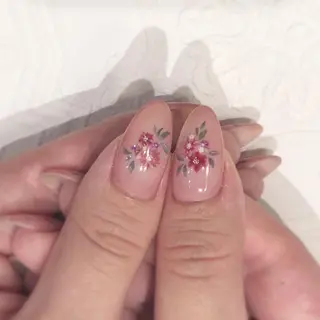 ネイル T. Kasumiのネイルデザイン