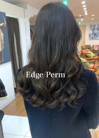 セミロング パーマ 古沢 新のヘアスタイル