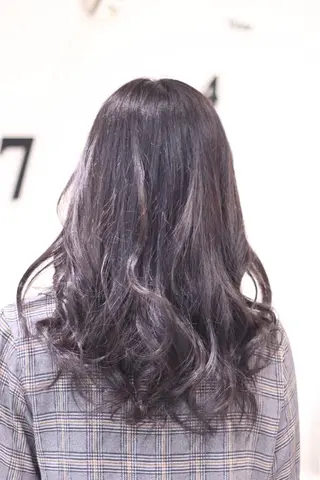 ロング カラー 松吉 純平のヘアスタイル
