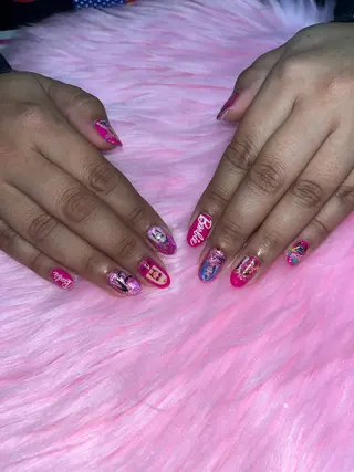 ネイル 川崎 友美のネイルデザイン