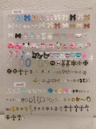 ネイル モナ& ミユのネイルデザイン