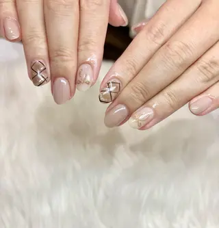 ネイル Angie Nail所属・Angie Nail CHIYURIのネイルデザイン