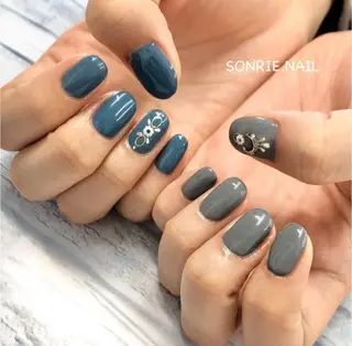 ネイル マツエク・マツパ 美容室 ソンリエのヘアスタイル