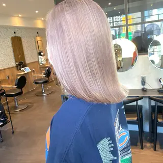 ミディアム カラー 艶ハイトーンブリーチ 🌈小林侑雅のヘアスタイル
