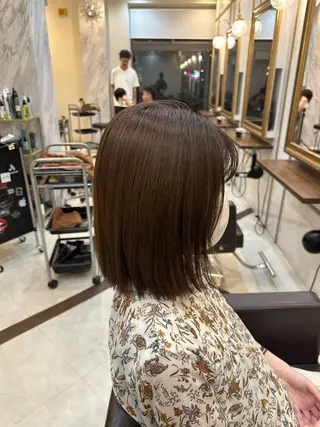 ミディアム 松井 珠莉のヘアスタイル