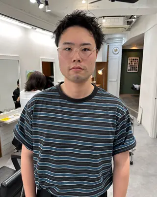 ショート メンズ グランジヘア 無造作ヘアHYUGAのヘアスタイル