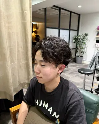 ショート メンズ est-r. Shionのヘアスタイル