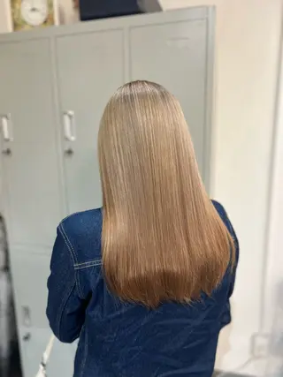 ロング カラー 🫧ケアブリーチ🫧 ✨艶カラーのヘアスタイル