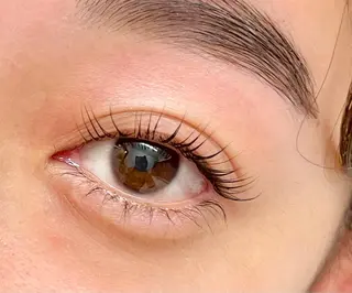 マツエク・マツパ Camarón まつ毛&眉毛サロンのマツエク・マツパデザイン