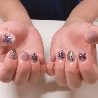 ネイル Lily Roseスタッフ一同のマツエク・マツパデザイン