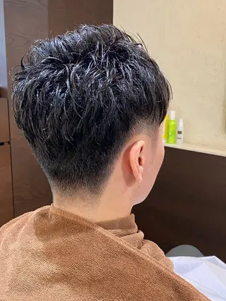 ショート メンズ 松岡 輝のヘアスタイル
