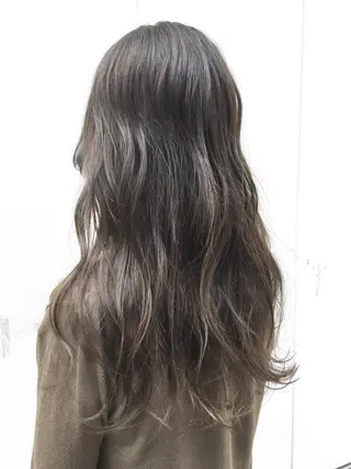 カラー THREE所属・THREE 関根大のヘアスタイル