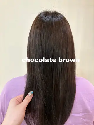 セミロング カラー 伊藤 杏奈のヘアスタイル