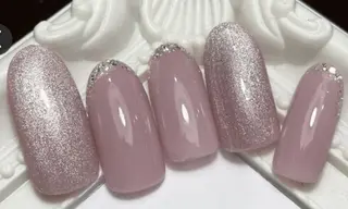 ネイル Nest 岩崎のネイルデザイン