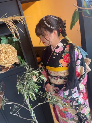 セミロング ヘアアレンジ 佐々木 麻純のヘアスタイル