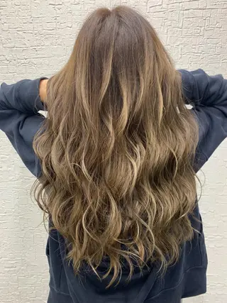 ロング 須佐 勝也のヘアスタイル