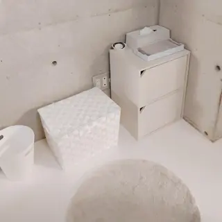 整体エステ　NEW ME所属・深層リンパオイル/小 顔とドライヘッドスパのエステ・リラクイメージ