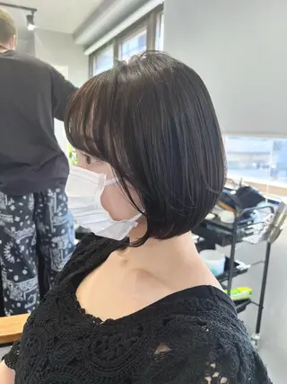 ショート 目を惹く艶髪/髪質 改善カラー🤎ぐっちのヘアスタイル