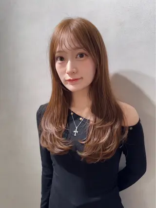 ロング 石本 眞優のヘアスタイル