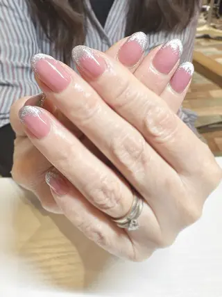 ネイル 美容室ピクシー所属・江藤 響子のネイルデザイン