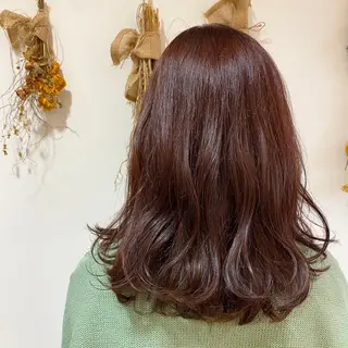 ミディアム 長井 麻帆のヘアスタイル