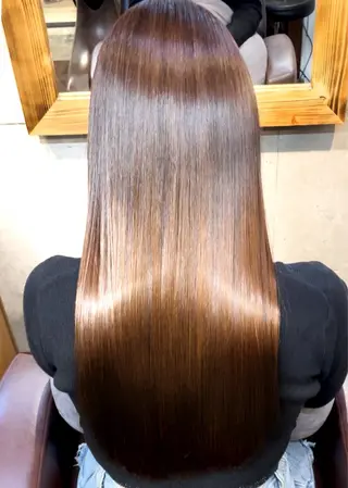 ロング ⚡️髪質、美髪矯正 ⚡️香村優弥のヘアスタイル